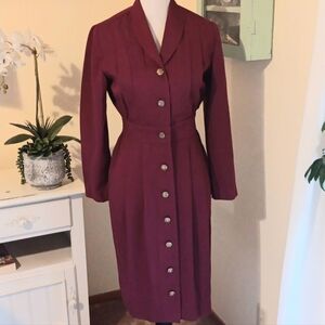 Vintage Special Effects Berry Button Front Dress. Career. Professional. Classic